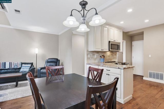 218 Birch Creek Drive, Pleasanton, CA 94566