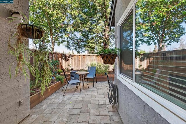 218 Birch Creek Drive, Pleasanton, CA 94566