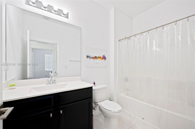 1106 NW 40th Ter, Lauderhill, FL 33313