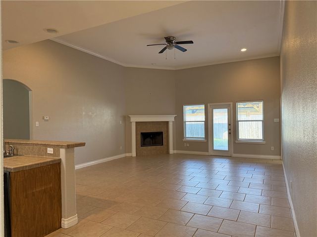 2517 Scabbard Dr, Corpus Christi, TX 78414