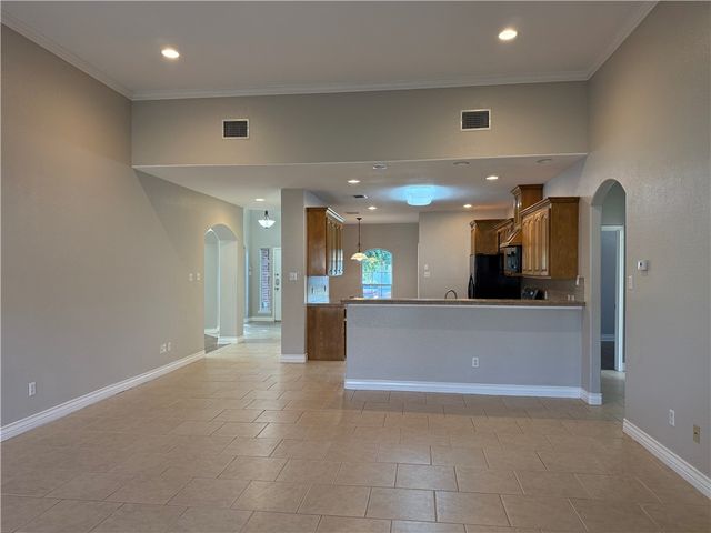 2517 Scabbard Dr, Corpus Christi, TX 78414