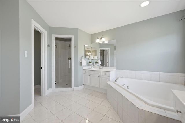 301 SHILOH PL SE, Leesburg, VA 20175