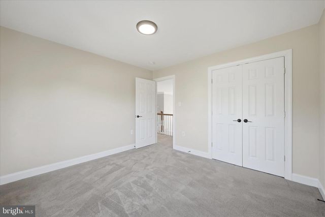 301 SHILOH PL SE, Leesburg, VA 20175