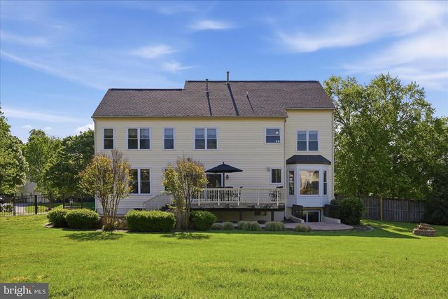301 SHILOH PL SE, Leesburg, VA 20175