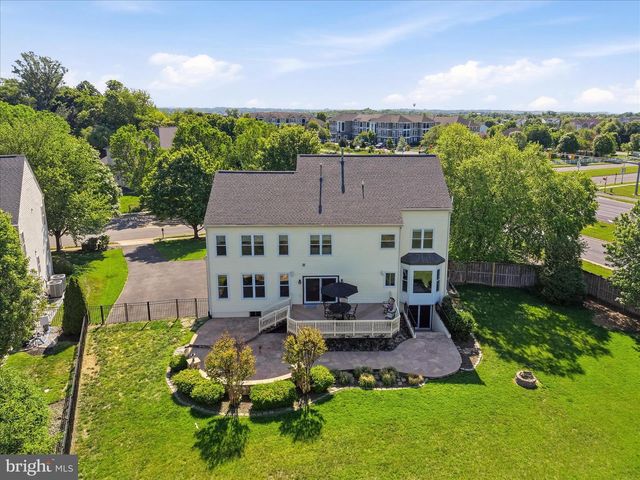 301 SHILOH PL SE, Leesburg, VA 20175