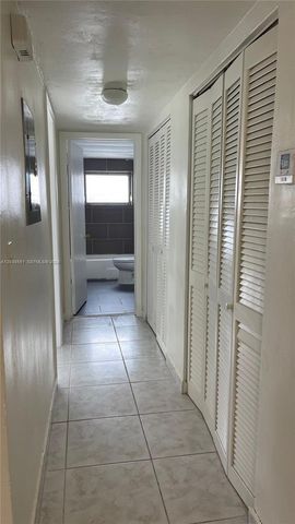 1855 NE 121st St 2, North Miami, FL 33181