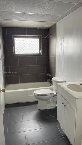 1855 NE 121st St 2, North Miami, FL 33181