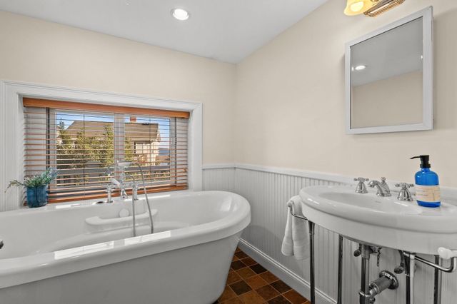24 Orchard St., Quincy, MA 02171