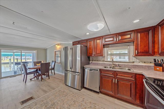 286 NASSAU DRIVE, Palmetto, FL 34221