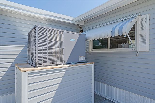 286 NASSAU DRIVE, Palmetto, FL 34221