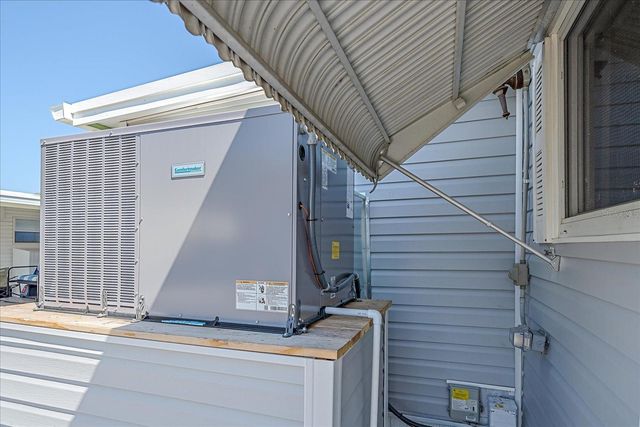 286 NASSAU DRIVE, Palmetto, FL 34221