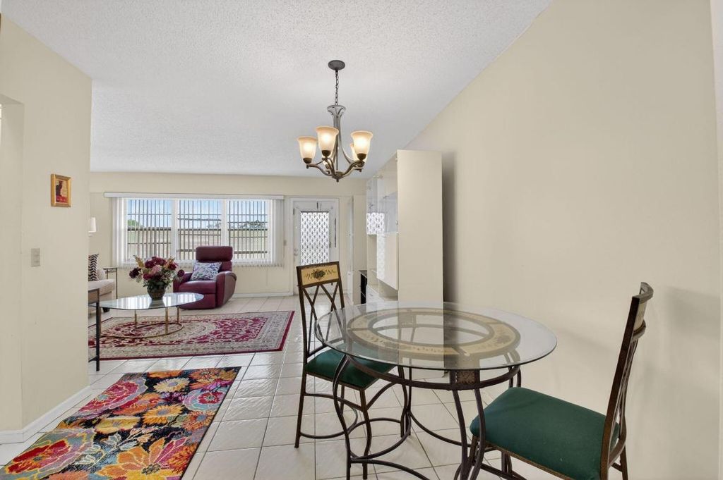 Image 10 of property listing at 167 Preston D 167, Boca Raton, FL 33434