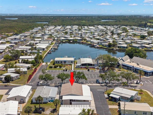 7300 AMERICANA DRIVE NE 143, St Petersburg, FL 33702