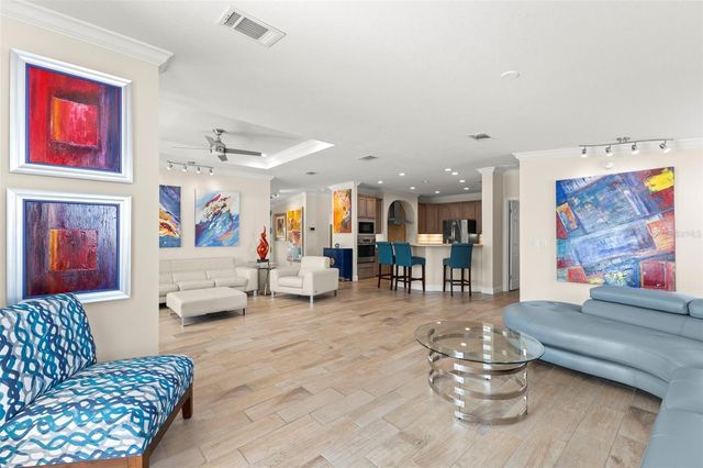 7300 AMERICANA DRIVE NE 143, St Petersburg, FL 33702