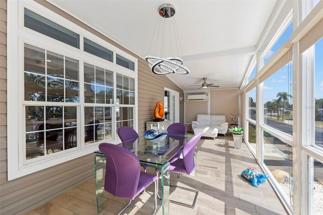 7300 AMERICANA DRIVE NE 143, St Petersburg, FL 33702