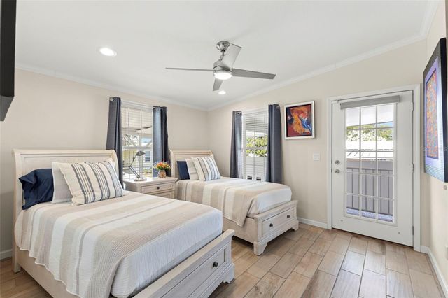 7300 AMERICANA DRIVE NE 143, St Petersburg, FL 33702