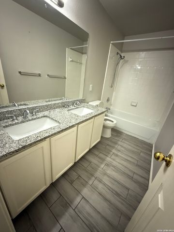 10235 Southcreek, Converse, TX 78109
