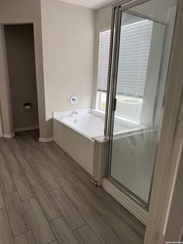10235 Southcreek, Converse, TX 78109