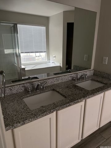 10235 Southcreek, Converse, TX 78109