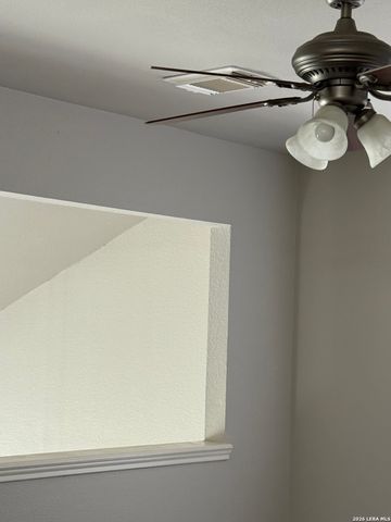 10235 Southcreek, Converse, TX 78109
