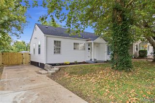 6152 Wulff Drive, Berkeley, MO 63134