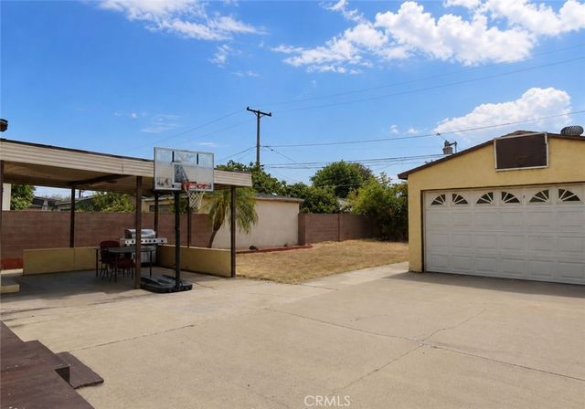 824 S 6th, Montebello, CA 90640