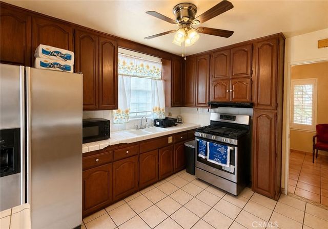 824 S 6th, Montebello, CA 90640