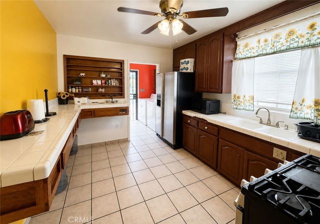 824 S 6th, Montebello, CA 90640