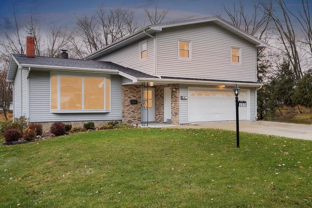 202 Wisconsin Street, Wonewoc, WI 53968