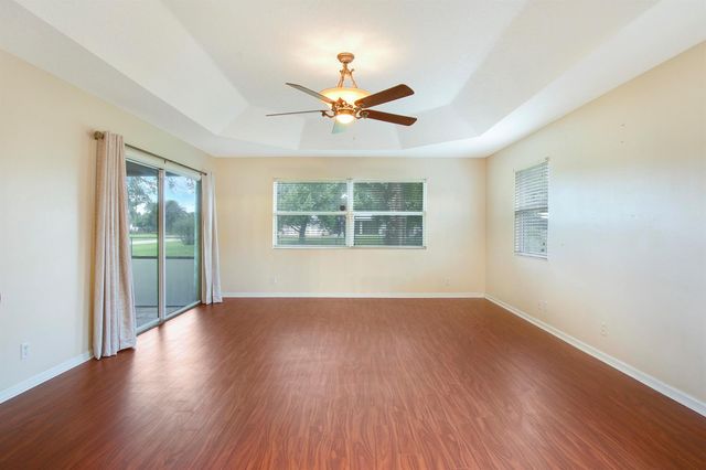 1198 SE Petunia Avenue, Port St. Lucie, FL 34952