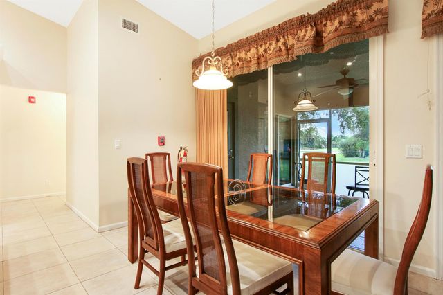 1198 SE Petunia Avenue, Port St. Lucie, FL 34952
