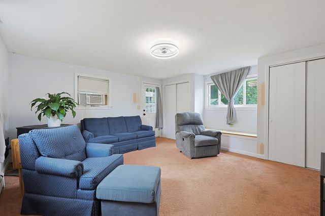 62 Trefton Dr, Braintree, MA 02184