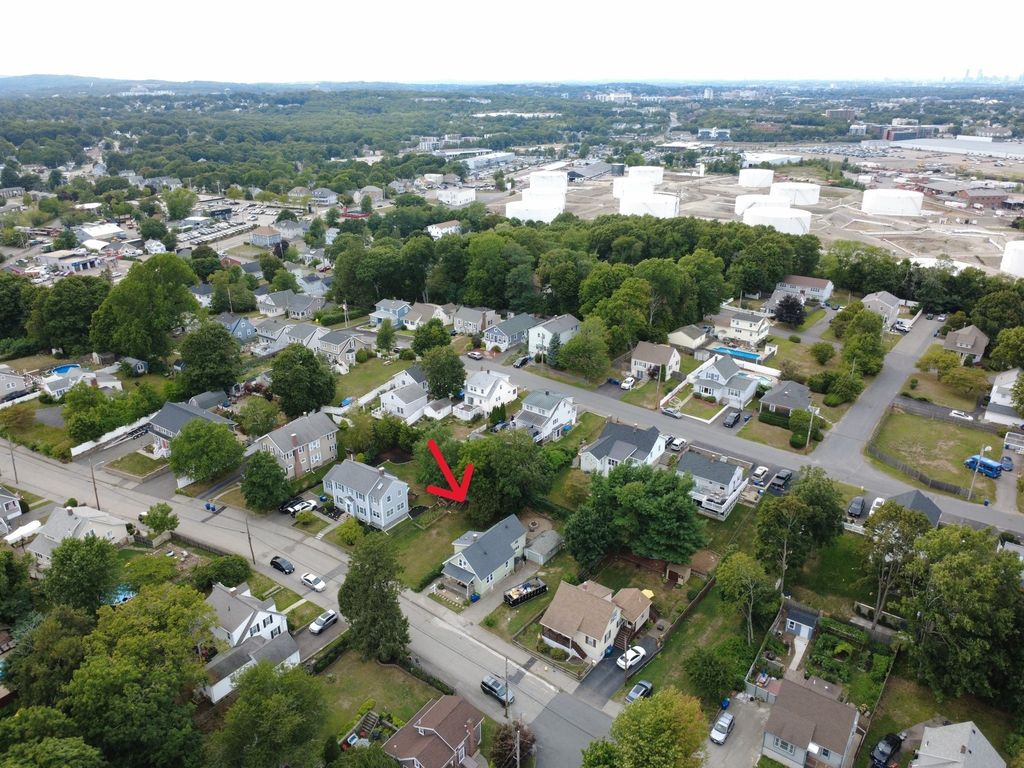 62 Trefton Dr, Braintree, MA 02184