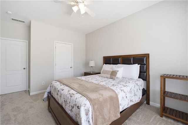 25 Village Glen, Dallas, GA 30157