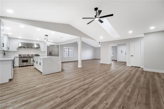 6465 Scotch Pine Circle, Las Vegas, NV 89146