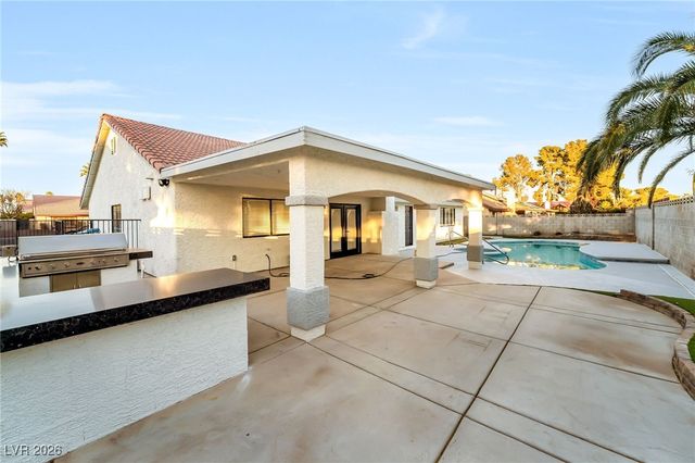 6465 Scotch Pine Circle, Las Vegas, NV 89146