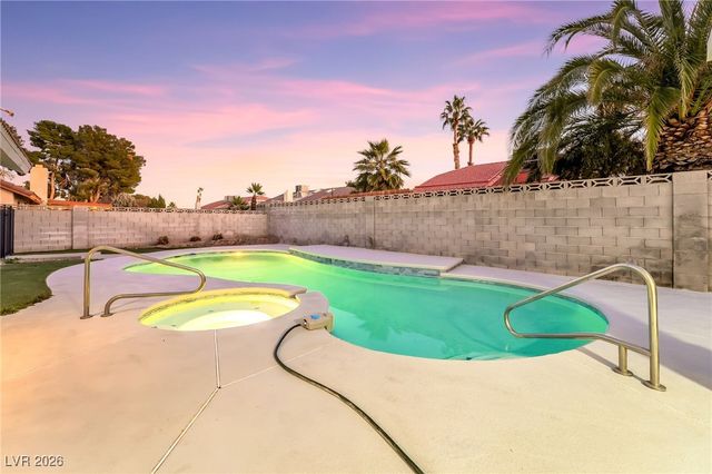 6465 Scotch Pine Circle, Las Vegas, NV 89146