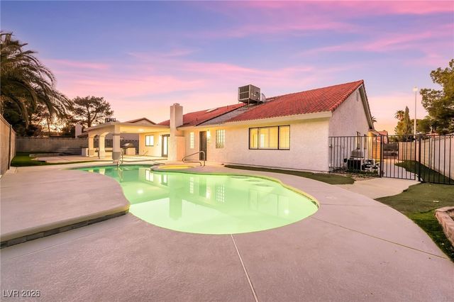 6465 Scotch Pine Circle, Las Vegas, NV 89146