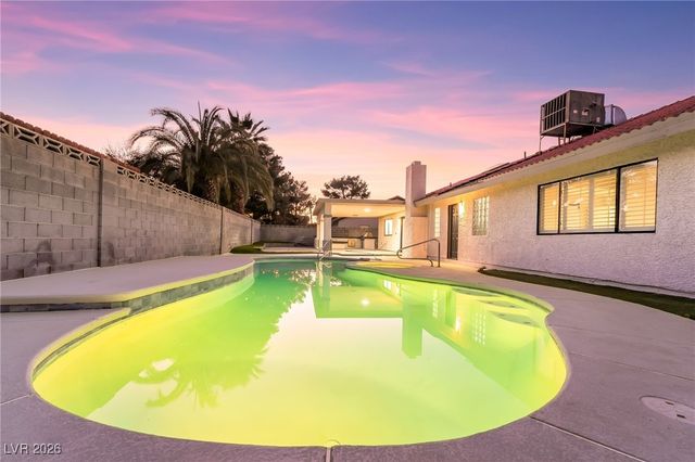 6465 Scotch Pine Circle, Las Vegas, NV 89146