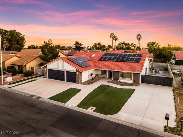 6465 Scotch Pine Circle, Las Vegas, NV 89146