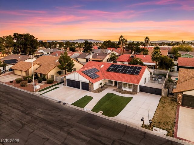 6465 Scotch Pine Circle, Las Vegas, NV 89146