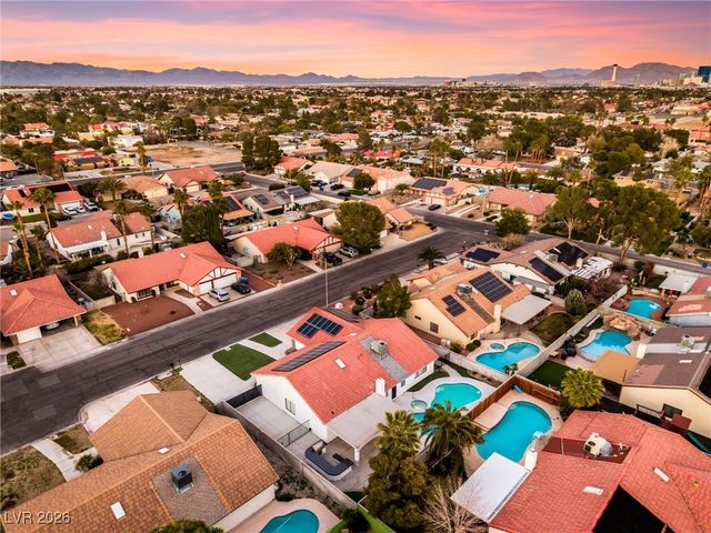 6465 Scotch Pine Circle, Las Vegas, NV 89146