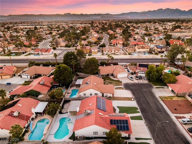 6465 Scotch Pine Circle, Las Vegas, NV 89146