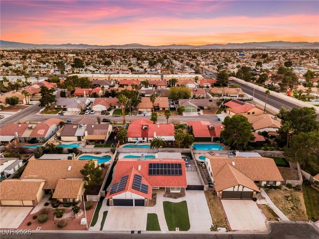 6465 Scotch Pine Circle, Las Vegas, NV 89146