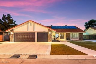 6465 Scotch Pine Circle, Las Vegas, NV 89146