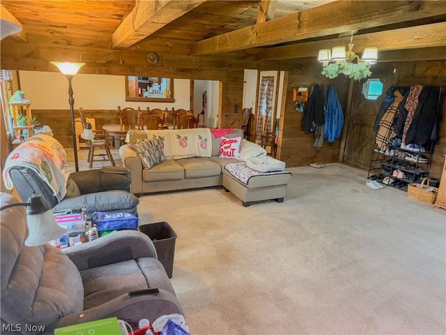 4715 New Road, Youngstown, OH 44515