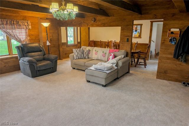 4715 New Road, Youngstown, OH 44515