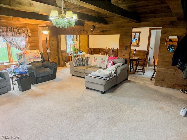 4715 New Road, Youngstown, OH 44515
