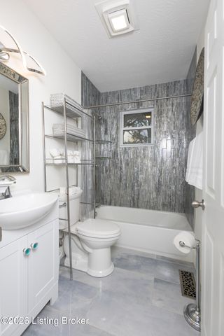 1926 Wrocklage Ave Rear, Louisville, KY 40205
