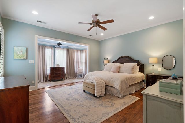 1328 BRIDGEPOINTE DR, Collierville, TN 38017